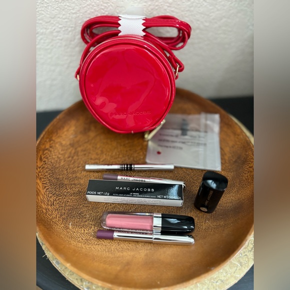 Mark Jacobs beauty set - Picture 6 of 9